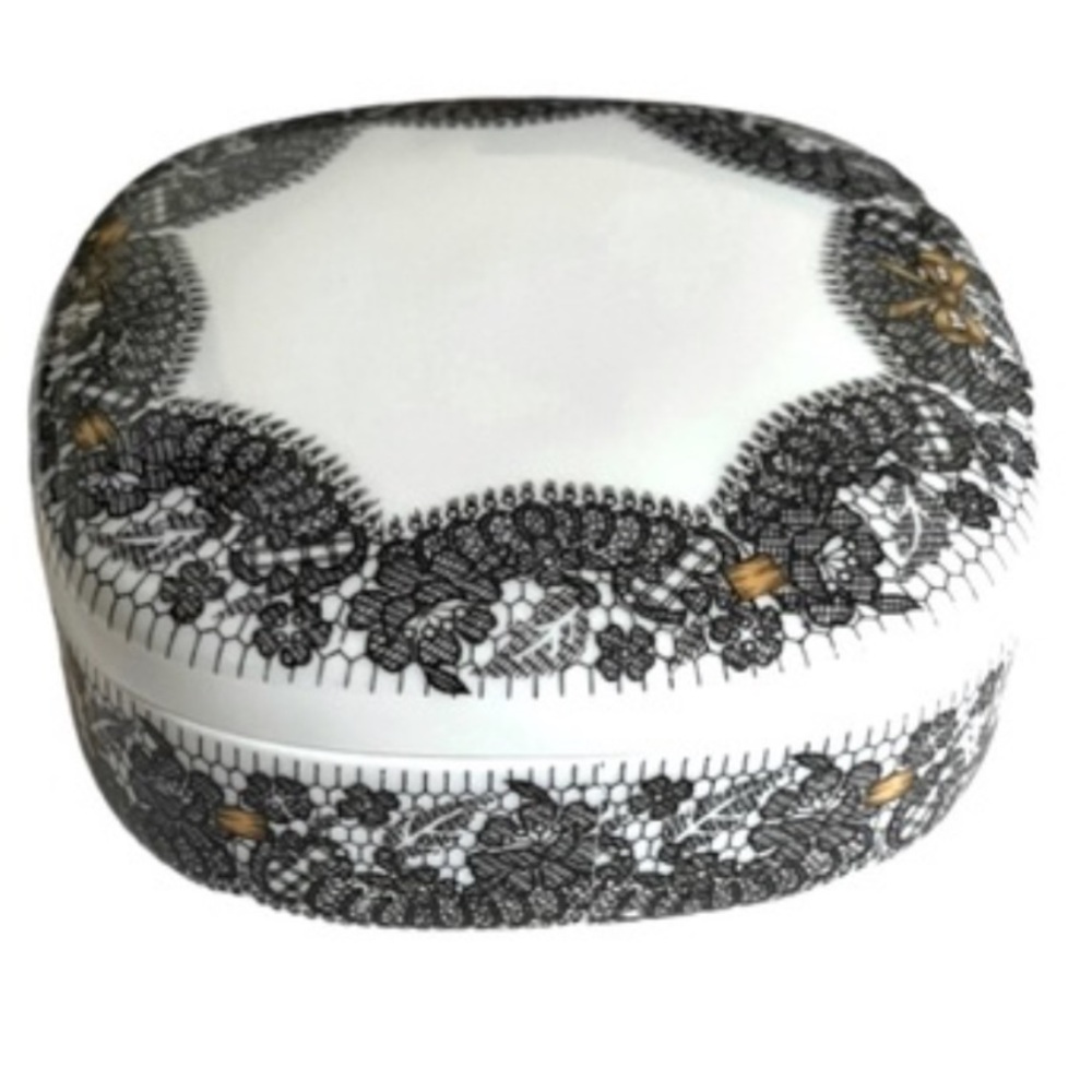 VTG Limoges Marcel Rochas Exclusive Porcelain Box  by Georges Boyer